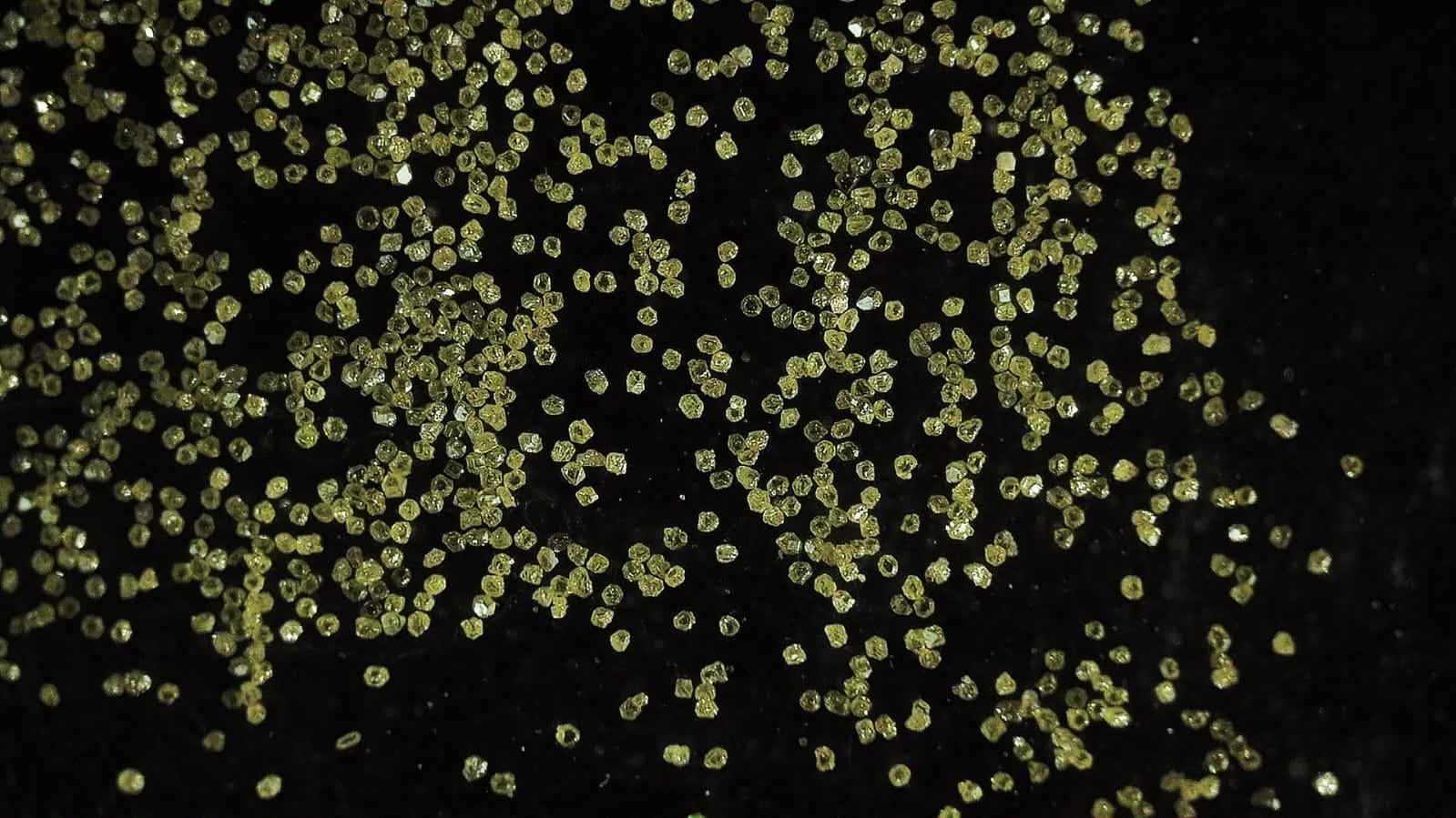 Green Diamond Powder